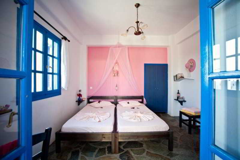 Evi Rooms Alikí エクステリア 写真