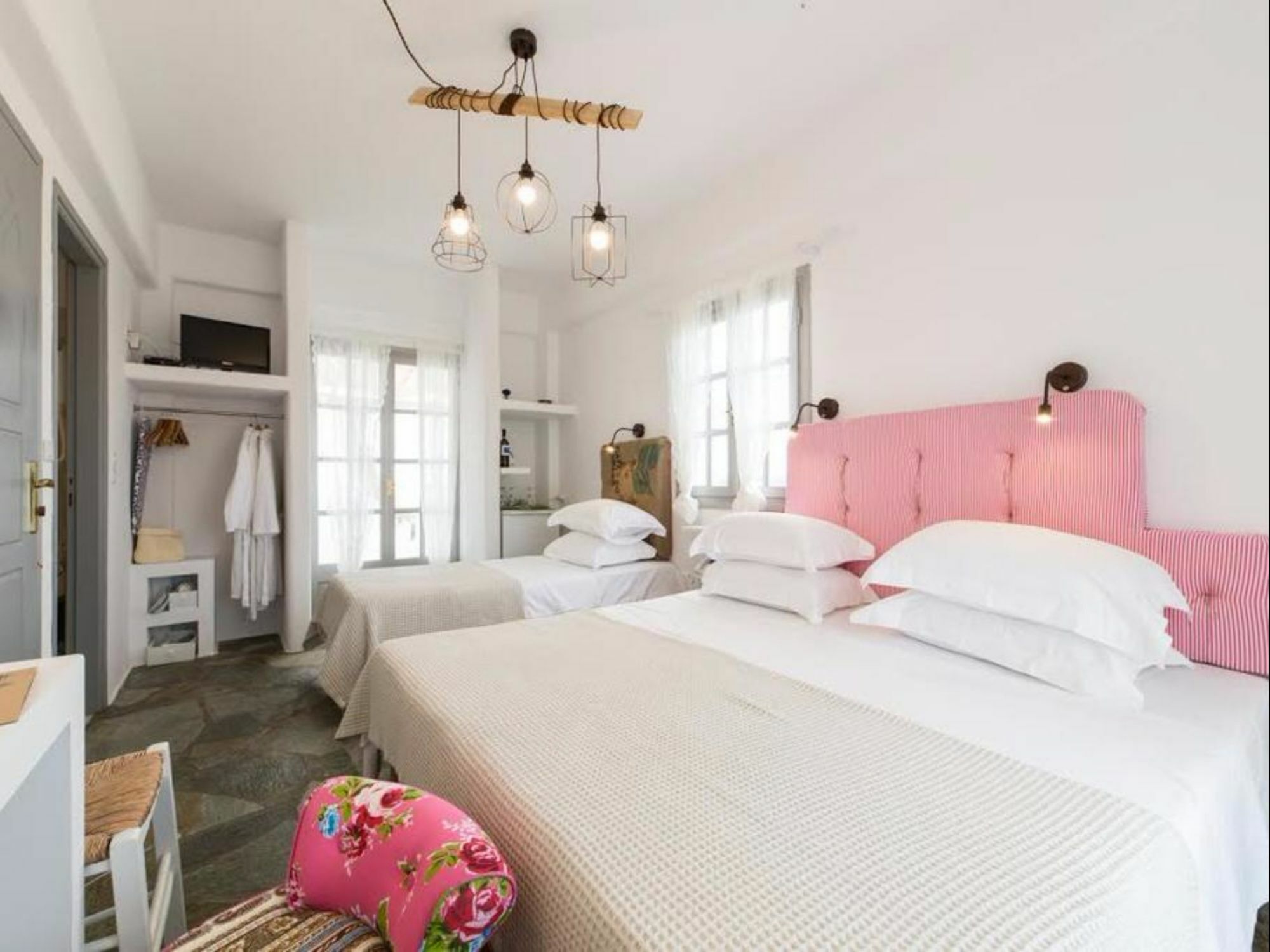 Evi Rooms Alikí エクステリア 写真